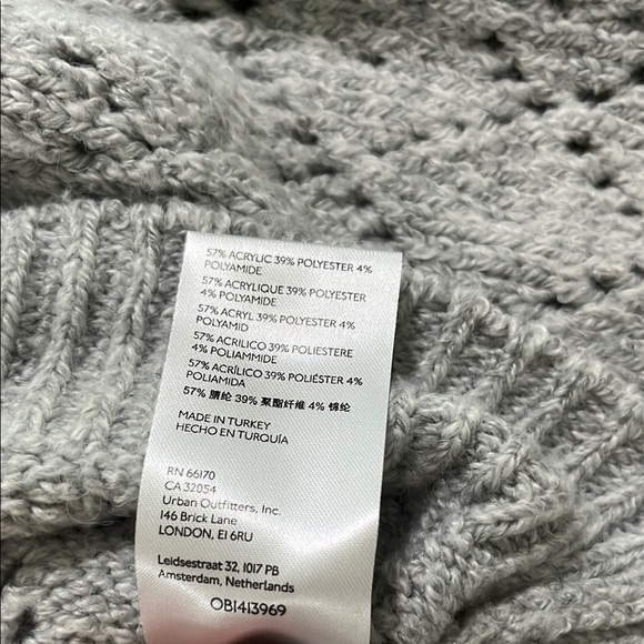 Anthropologie Gray Off-the-Shoulder Sweater with Intricate Knit Design - Picture 12 of 15